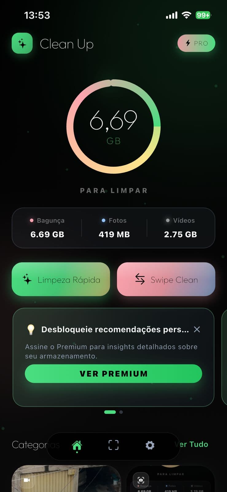 Clean Up app interface showing storage analysis